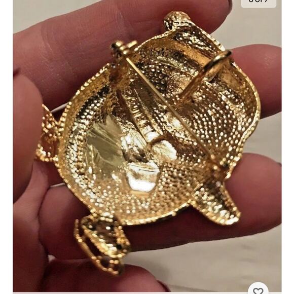 Whimsical Christmas brooch skating penguin pin or pendant  #2013FL rhinestones - Picture 6 of 7